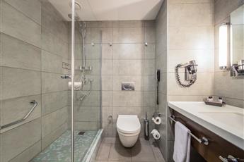Midtown Hotel 4*