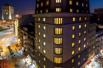 Midtown Hotel
