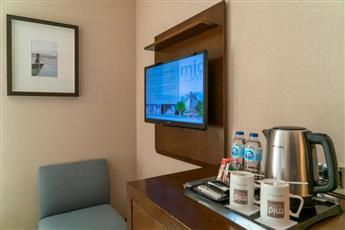 Midtown Hotel
