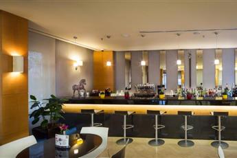 Midtown Hotel