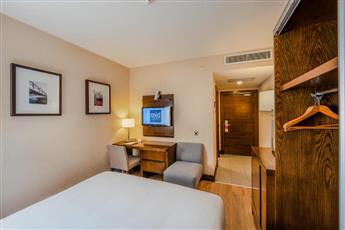Midtown Hotel