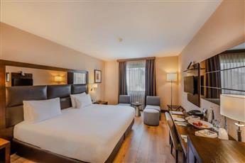 Midtown Hotel