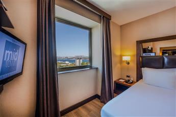 Midtown Hotel