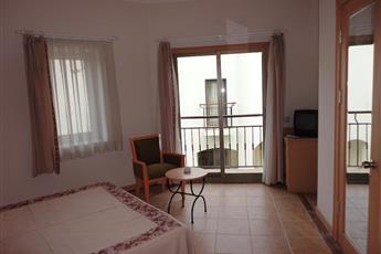Mira Beach Resort Bodrum 5*