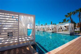 Mira Meridia Beach Resort Hotel 5*