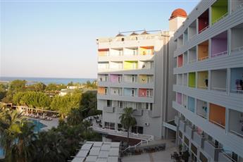 Mira Meridia Beach Resort Hotel