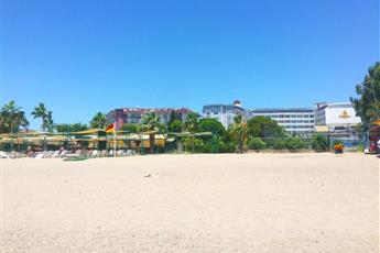 Mira Meridia Beach Resort Hotel