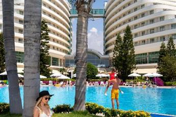 Miracle Resort Hotel 5*