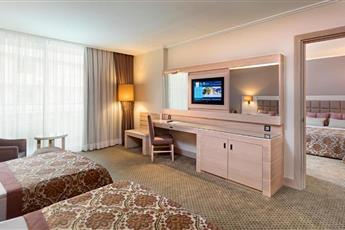 Miracle Resort Hotel