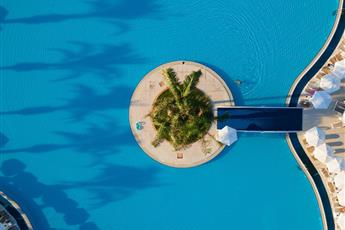 Miracle Resort Hotel
