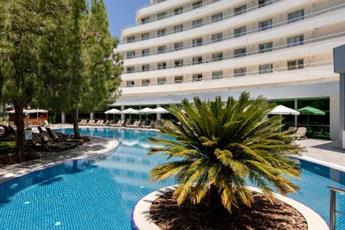 Miracle Resort Hotel