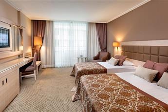 Miracle Resort Hotel
