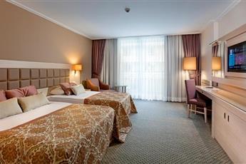 Miracle Resort Hotel
