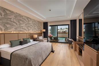 Miracle Resort Hotel