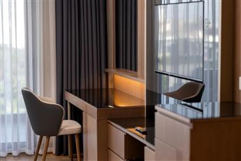 Miracle Resort Hotel