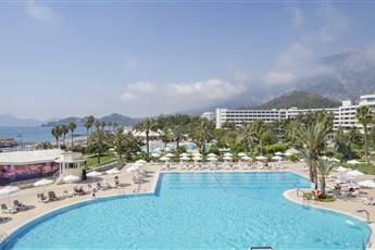 Mirage Park Resort 5*