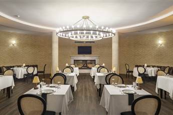 Mirage Park Resort 5*