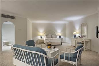 Mirage Park Resort 5*