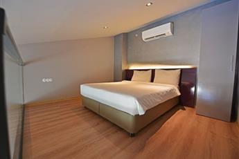 Mirage World Hotel