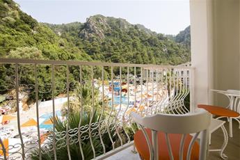 Mirage World Hotel