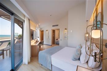 Miramare Beach Hotel 5*