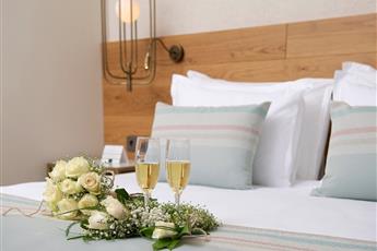 Miramare Beach Hotel 5*