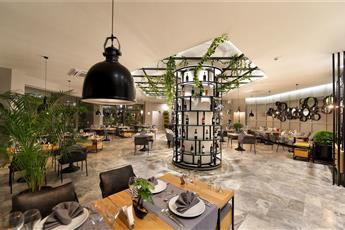 Miramare Beach Hotel 5*