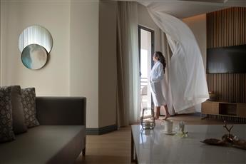 Miramare Beach Hotel 5*