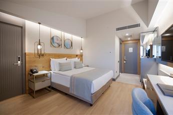 Miramare Beach Hotel 5*