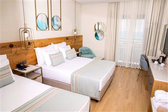 Miramare Beach Hotel 5*