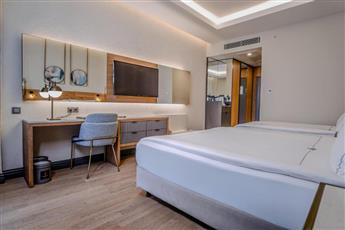 Miramare Beach Hotel