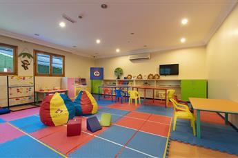 Miramare Queen Hotel 5*