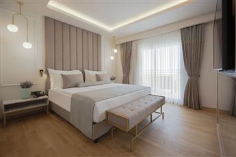 Miramare Queen Hotel 5*