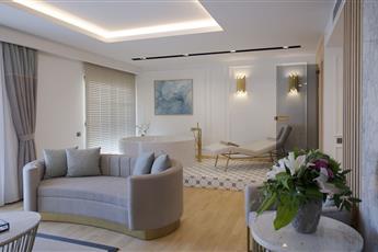 Miramare Queen Hotel 5*