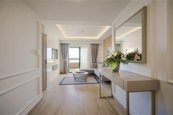 Miramare Queen Hotel 5*