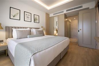 Miramare Queen Hotel 5*