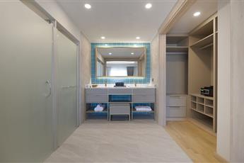 Miramare Queen Hotel 5*