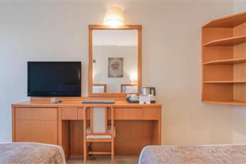 Miramare Queen Hotel