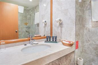 Miramare Queen Hotel