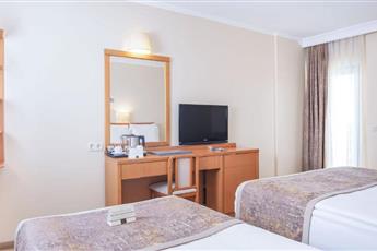 Miramare Queen Hotel