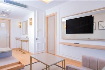 Miramare Queen Hotel