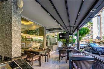 Miss Cleopatra Hotel