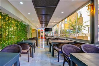 Miss Cleopatra Hotel