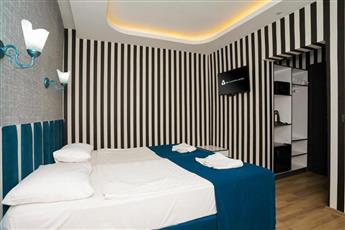 Miss Cleopatra Hotel