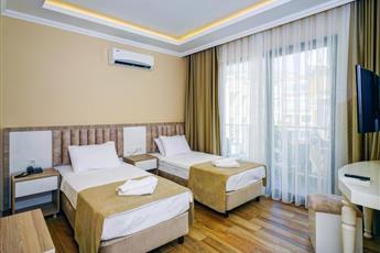 Miss Cleopatra Hotel