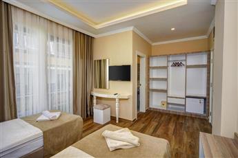 Miss Cleopatra Hotel