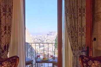Mithra Cave Hotel