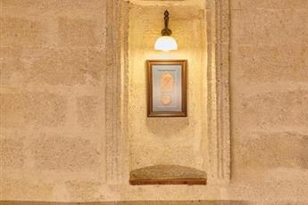 Mithra Cave Hotel