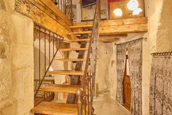 Mithra Cave Hotel