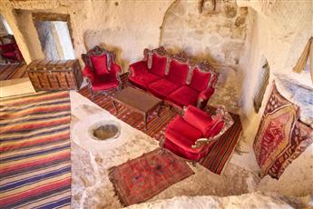 Mithra Cave Hotel